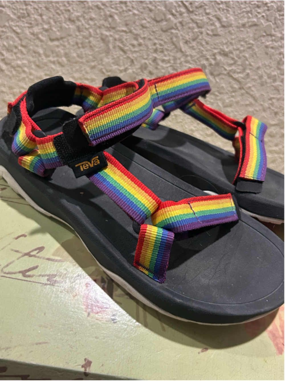 Girls Teva Sandals Size 2 Little Girl Black Rainbow Straps